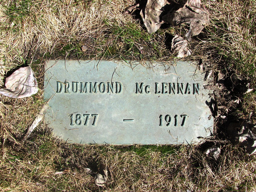 Photo of headstones/Drummond McLennan 1877-1917 hdstn Old Trail cem BC